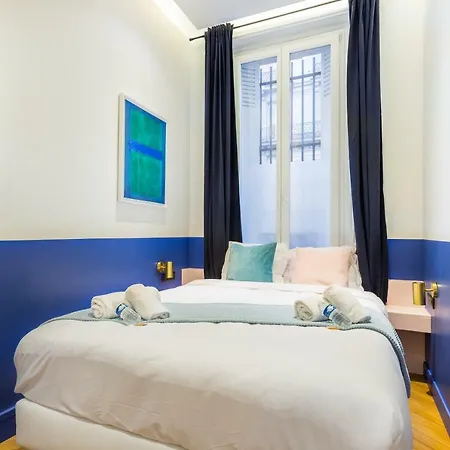 Moderne - 1br-4p - Champs-elysees *